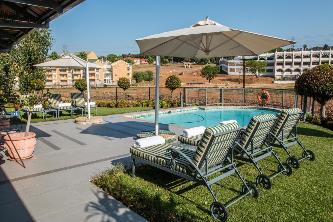 City Lodge Hotel Eastgate Йоханесбург Екстериор снимка
