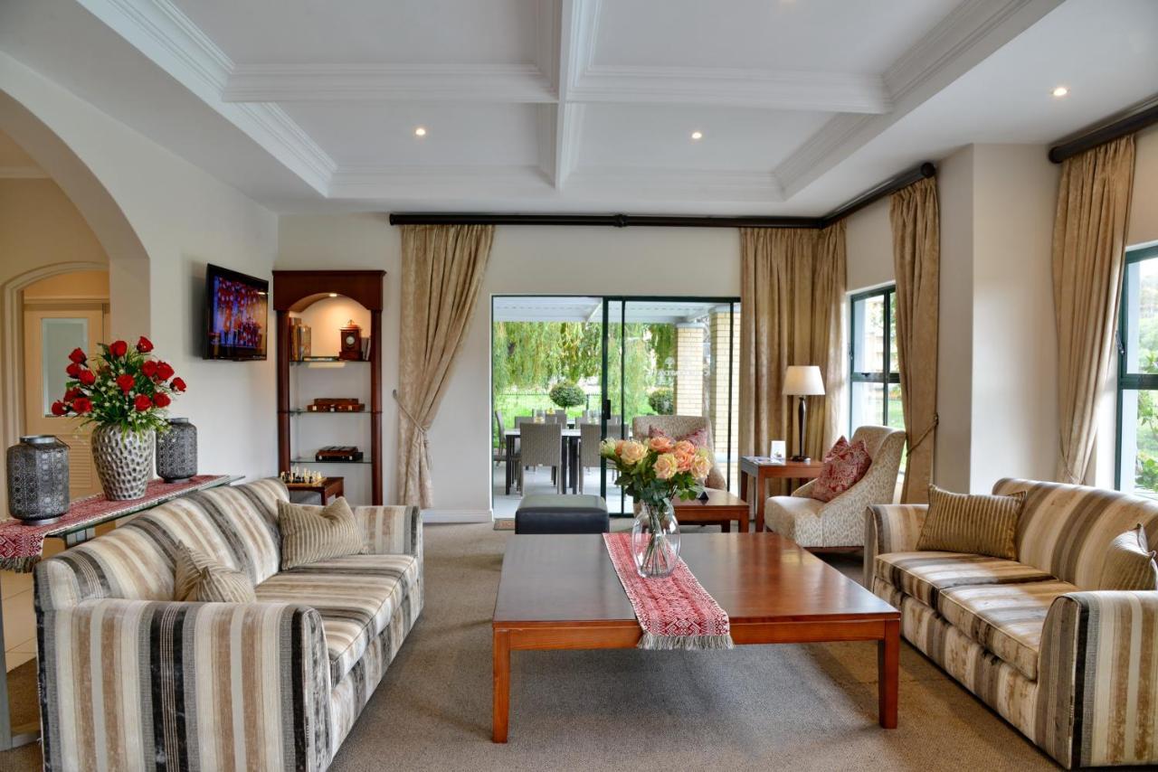 City Lodge Hotel Eastgate Йоханесбург Екстериор снимка